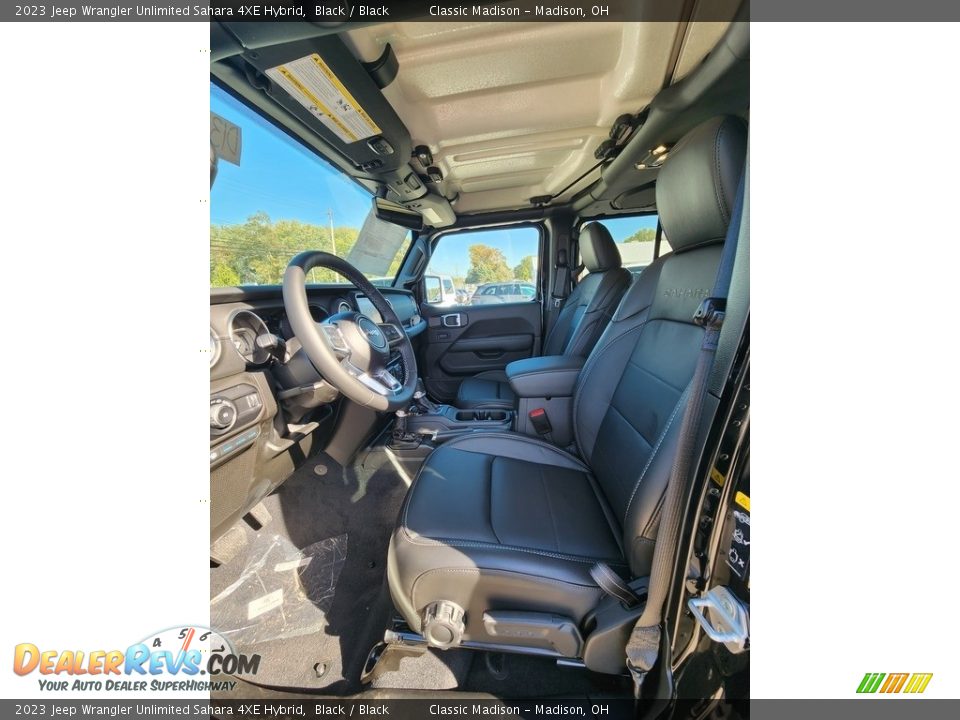 2023 Jeep Wrangler Unlimited Sahara 4XE Hybrid Black / Black Photo #2