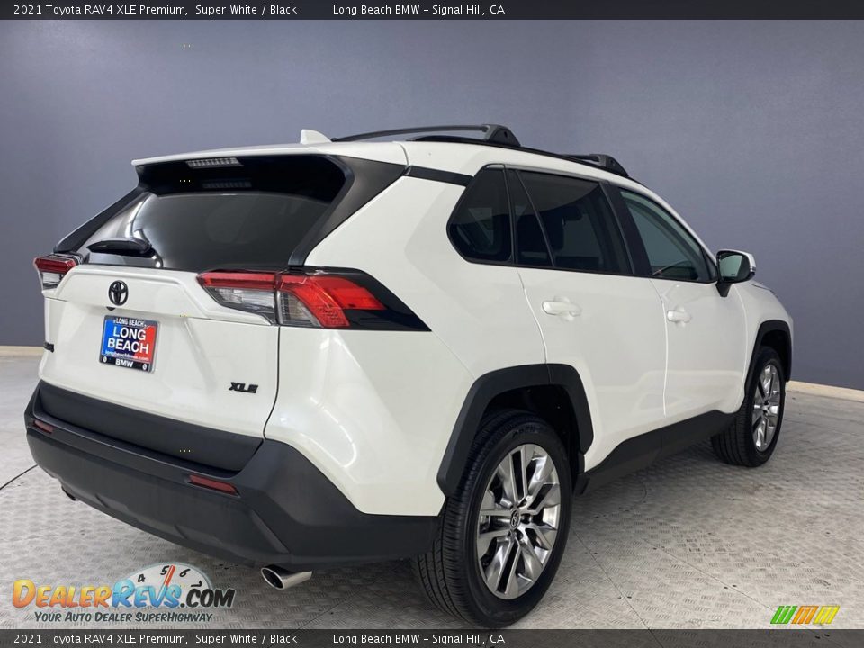 2021 Toyota RAV4 XLE Premium Super White / Black Photo #5