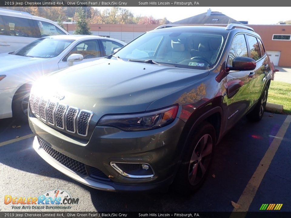 2019 Jeep Cherokee Limited 4x4 Olive Green Pearl / Black/Ski Grey Photo #1