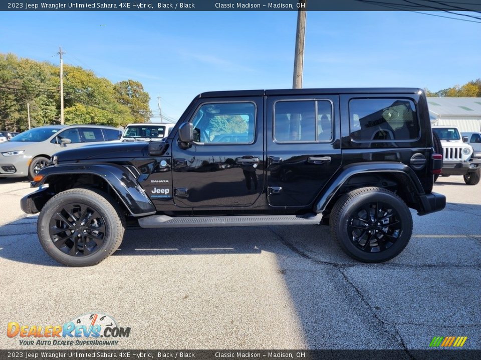 2023 Jeep Wrangler Unlimited Sahara 4XE Hybrid Black / Black Photo #8