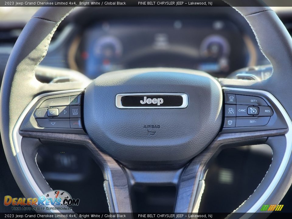 2023 Jeep Grand Cherokee Limited 4x4 Bright White / Global Black Photo #8