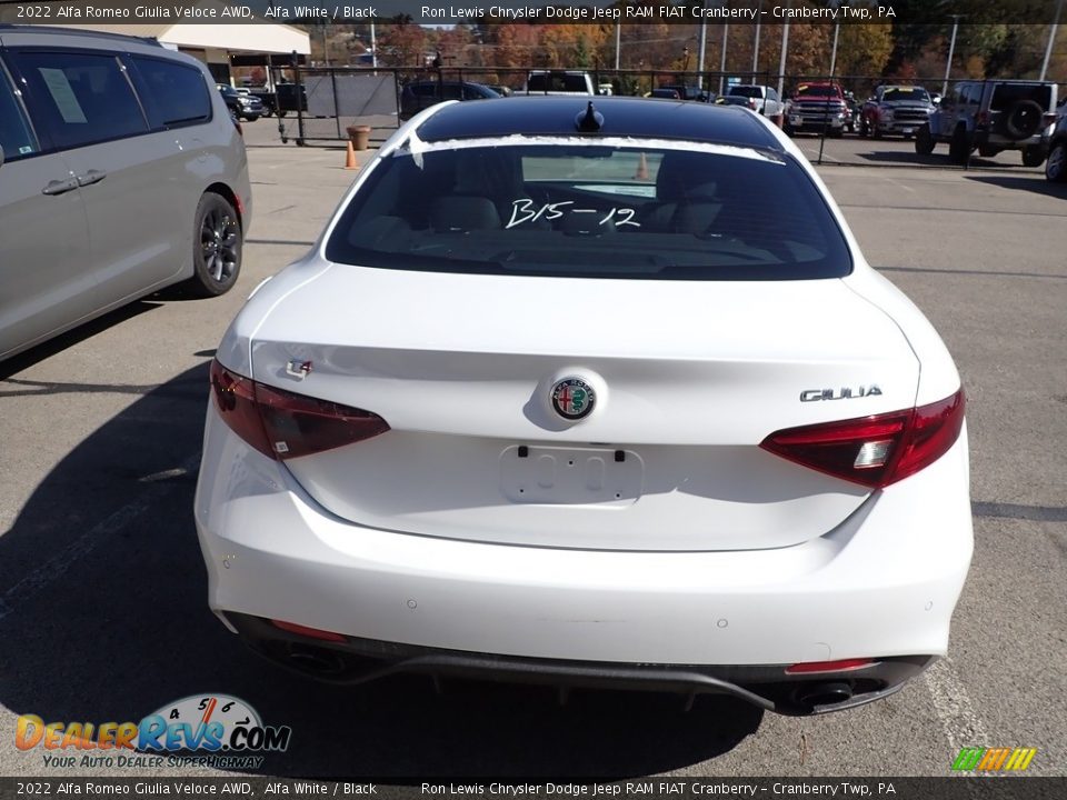 2022 Alfa Romeo Giulia Veloce AWD Alfa White / Black Photo #6