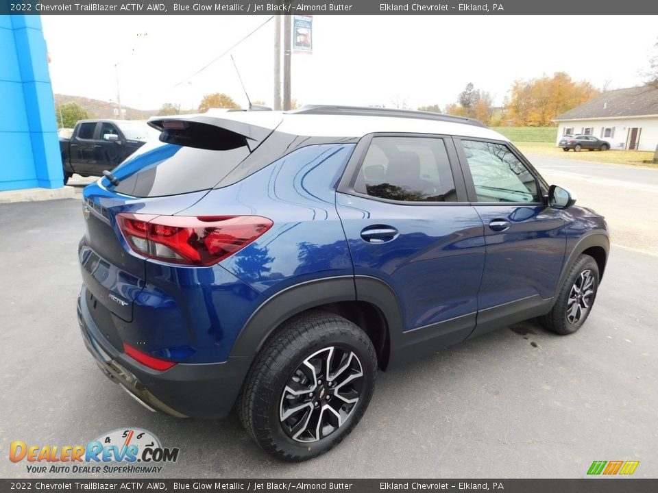 2022 Chevrolet TrailBlazer ACTIV AWD Blue Glow Metallic / Jet Black/­Almond Butter Photo #7