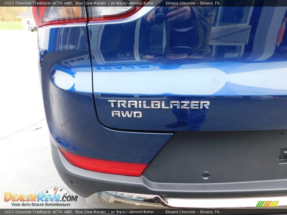 2022 Chevrolet TrailBlazer ACTIV AWD Blue Glow Metallic / Jet Black/­Almond Butter Photo #13