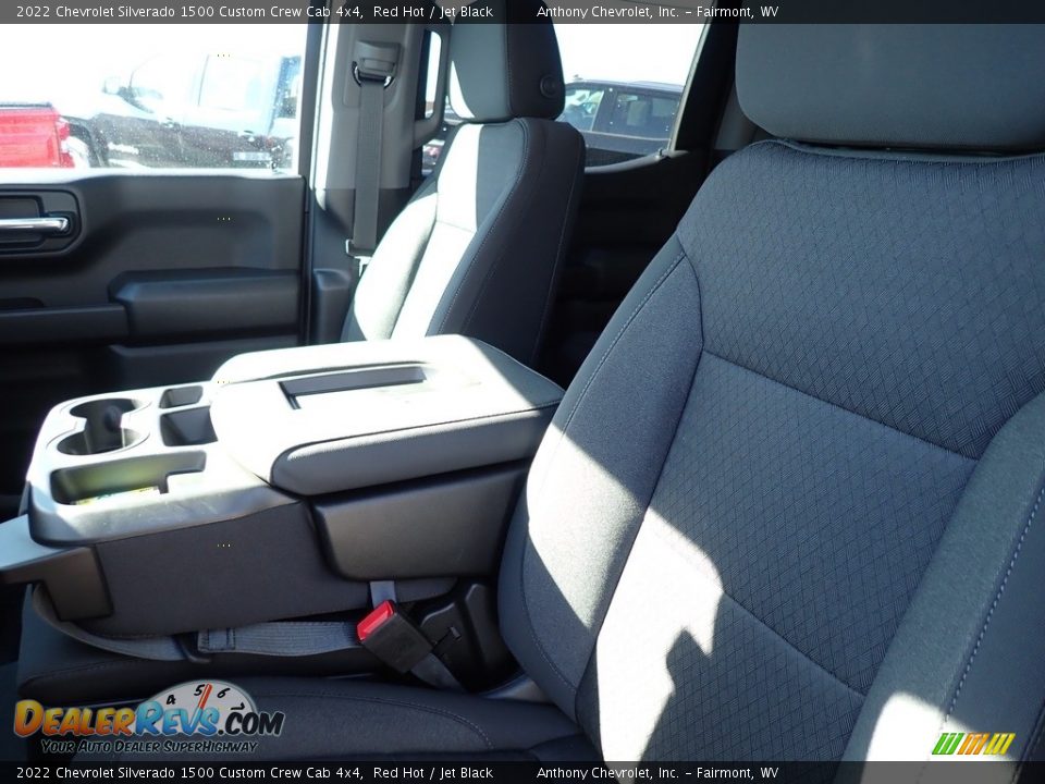 2022 Chevrolet Silverado 1500 Custom Crew Cab 4x4 Red Hot / Jet Black Photo #10
