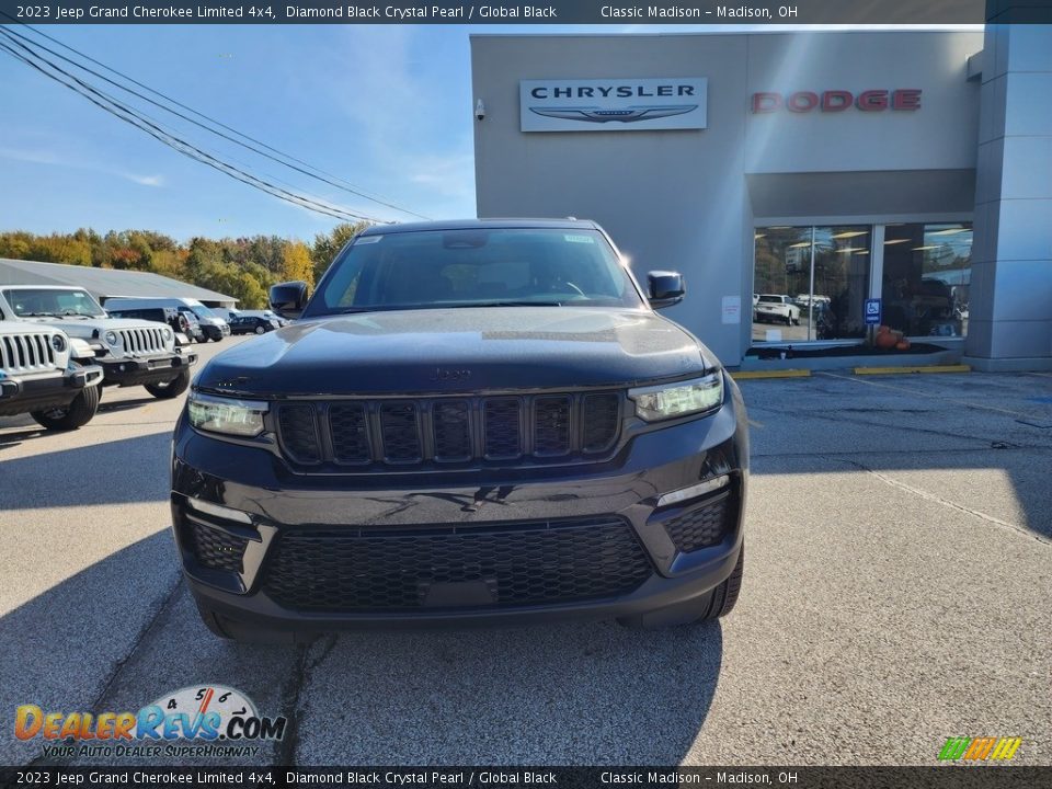 2023 Jeep Grand Cherokee Limited 4x4 Diamond Black Crystal Pearl / Global Black Photo #7