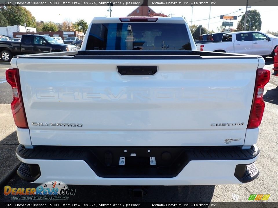 2022 Chevrolet Silverado 1500 Custom Crew Cab 4x4 Summit White / Jet Black Photo #4