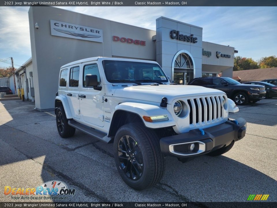 2023 Jeep Wrangler Unlimited Sahara 4XE Hybrid Bright White / Black Photo #1