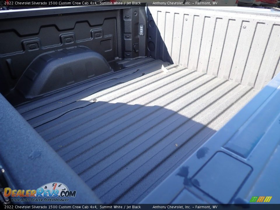 2022 Chevrolet Silverado 1500 Custom Crew Cab 4x4 Summit White / Jet Black Photo #12