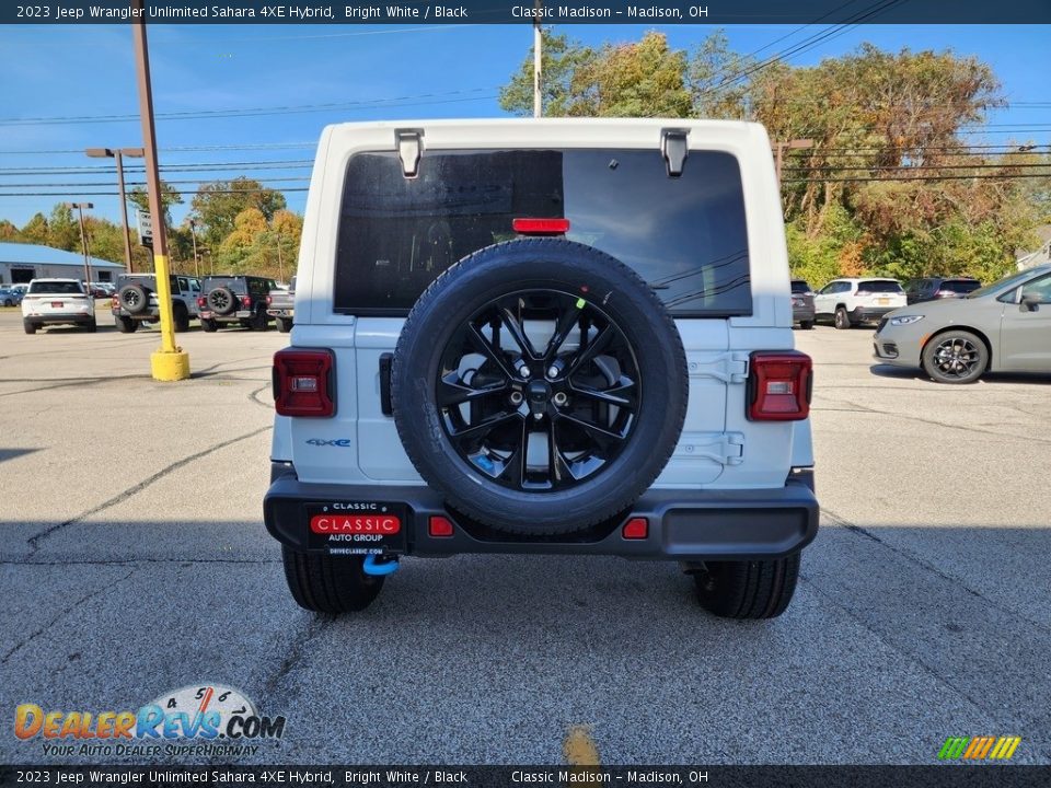 2023 Jeep Wrangler Unlimited Sahara 4XE Hybrid Bright White / Black Photo #10