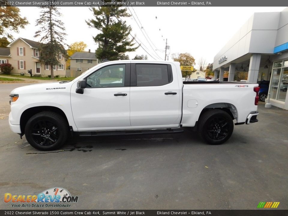 2022 Chevrolet Silverado 1500 Custom Crew Cab 4x4 Summit White / Jet Black Photo #12