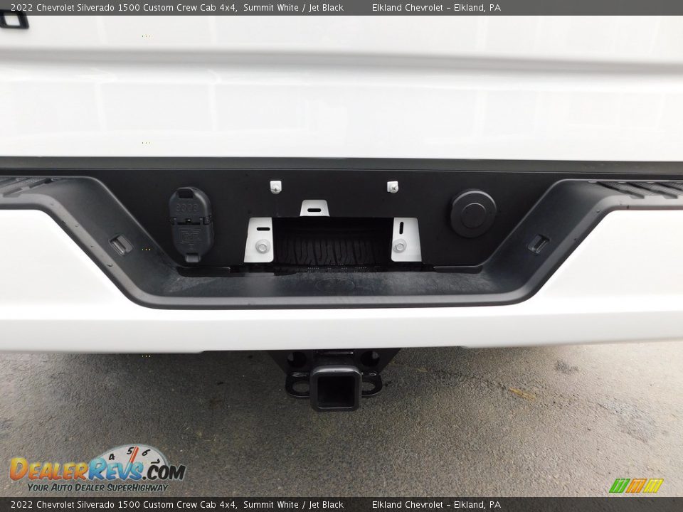 2022 Chevrolet Silverado 1500 Custom Crew Cab 4x4 Summit White / Jet Black Photo #13