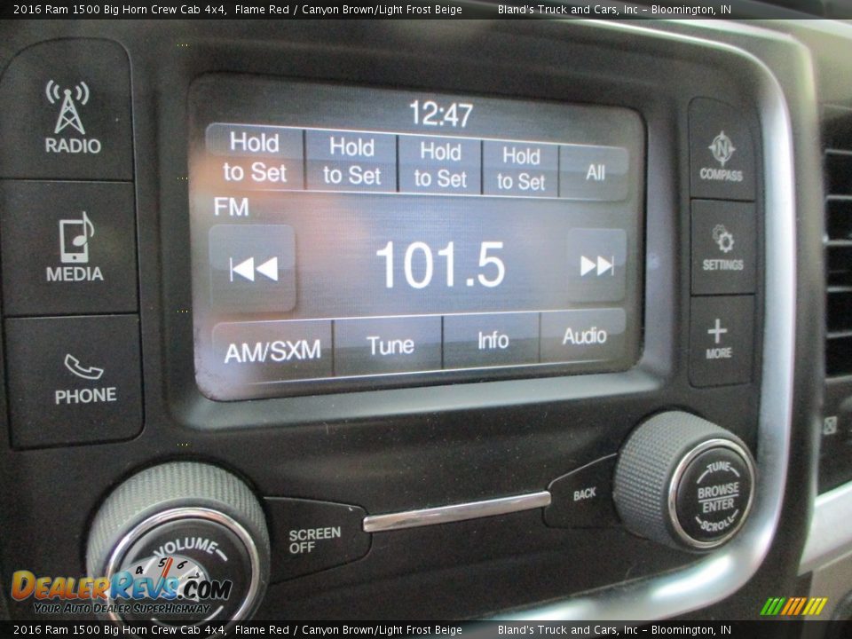 2016 Ram 1500 Big Horn Crew Cab 4x4 Flame Red / Canyon Brown/Light Frost Beige Photo #18