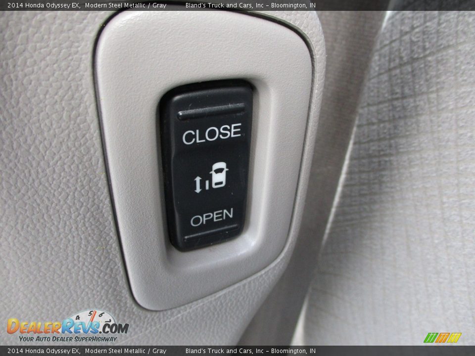 2014 Honda Odyssey EX Modern Steel Metallic / Gray Photo #10