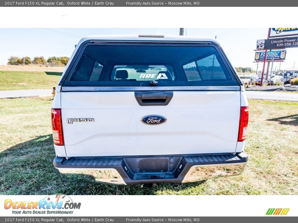 2017 Ford F150 XL Regular Cab Oxford White / Earth Gray Photo #5