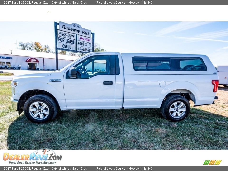 2017 Ford F150 XL Regular Cab Oxford White / Earth Gray Photo #7