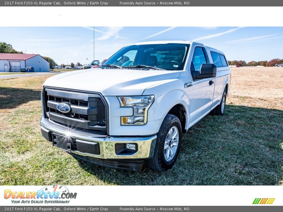 2017 Ford F150 XL Regular Cab Oxford White / Earth Gray Photo #8