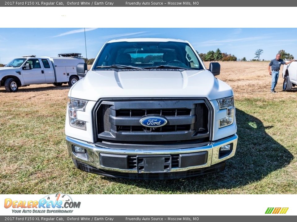 2017 Ford F150 XL Regular Cab Oxford White / Earth Gray Photo #9