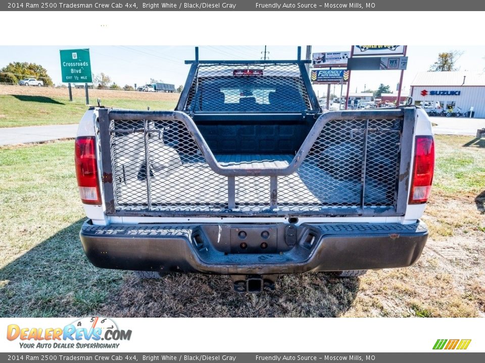 2014 Ram 2500 Tradesman Crew Cab 4x4 Bright White / Black/Diesel Gray Photo #5