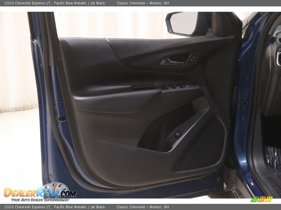 2020 Chevrolet Equinox LT Pacific Blue Metallic / Jet Black Photo #4