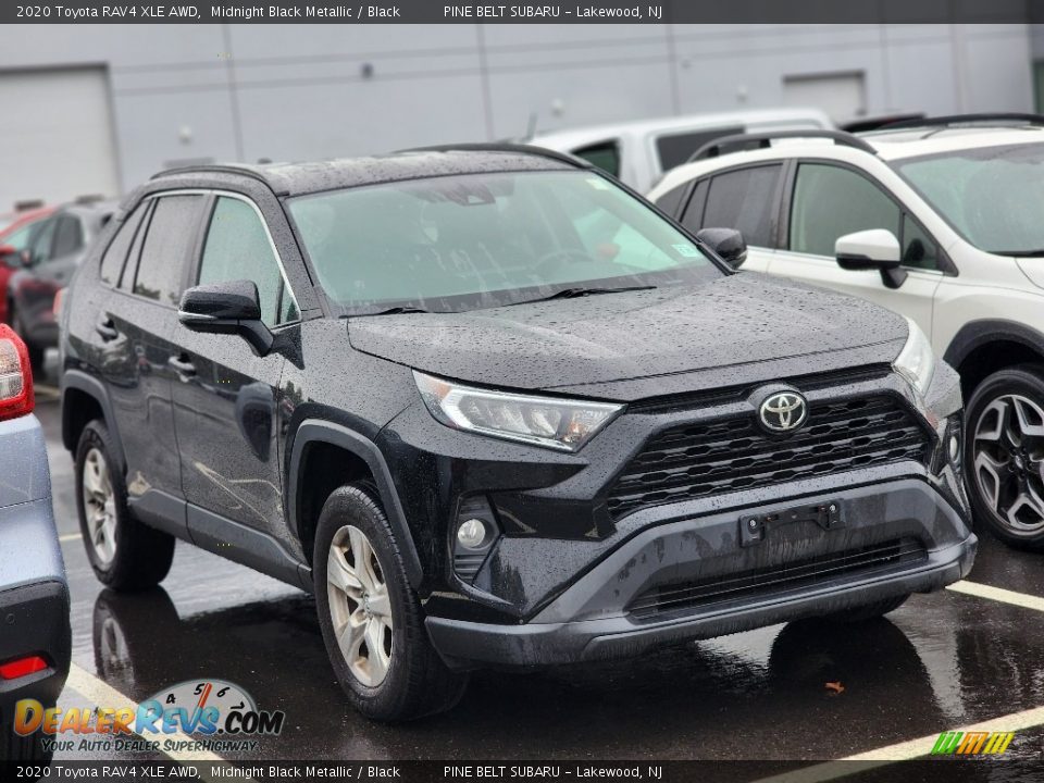 2020 Toyota RAV4 XLE AWD Midnight Black Metallic / Black Photo #4