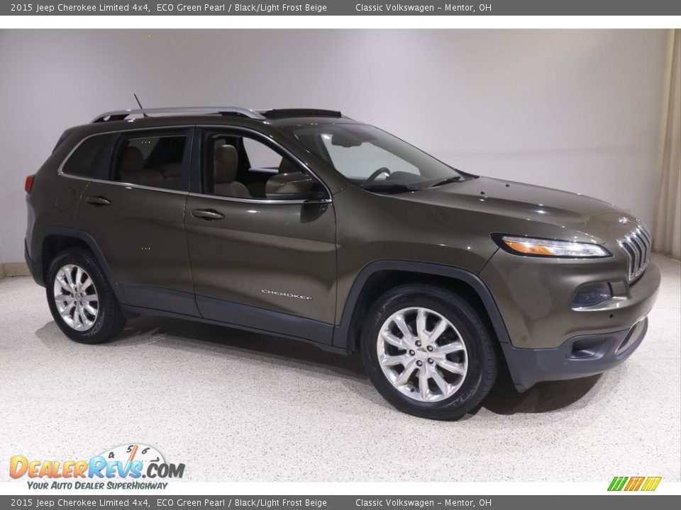2015 Jeep Cherokee Limited 4x4 ECO Green Pearl / Black/Light Frost Beige Photo #1