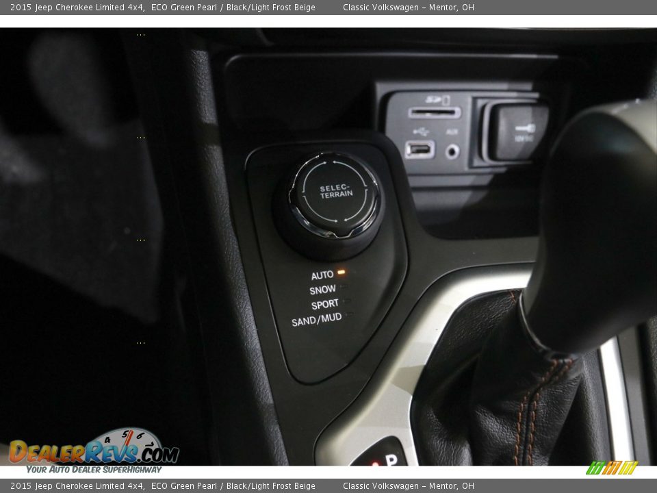 2015 Jeep Cherokee Limited 4x4 ECO Green Pearl / Black/Light Frost Beige Photo #16