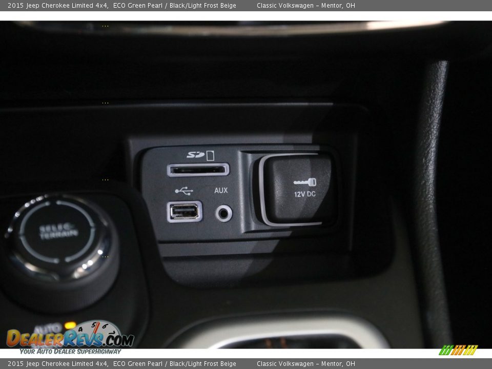 2015 Jeep Cherokee Limited 4x4 ECO Green Pearl / Black/Light Frost Beige Photo #17