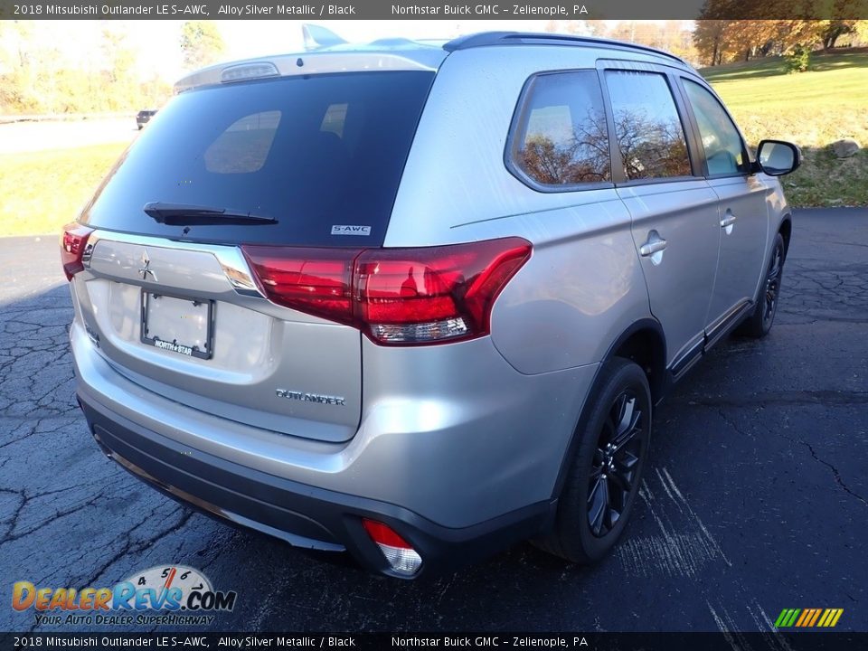 2018 Mitsubishi Outlander LE S-AWC Alloy Silver Metallic / Black Photo #6