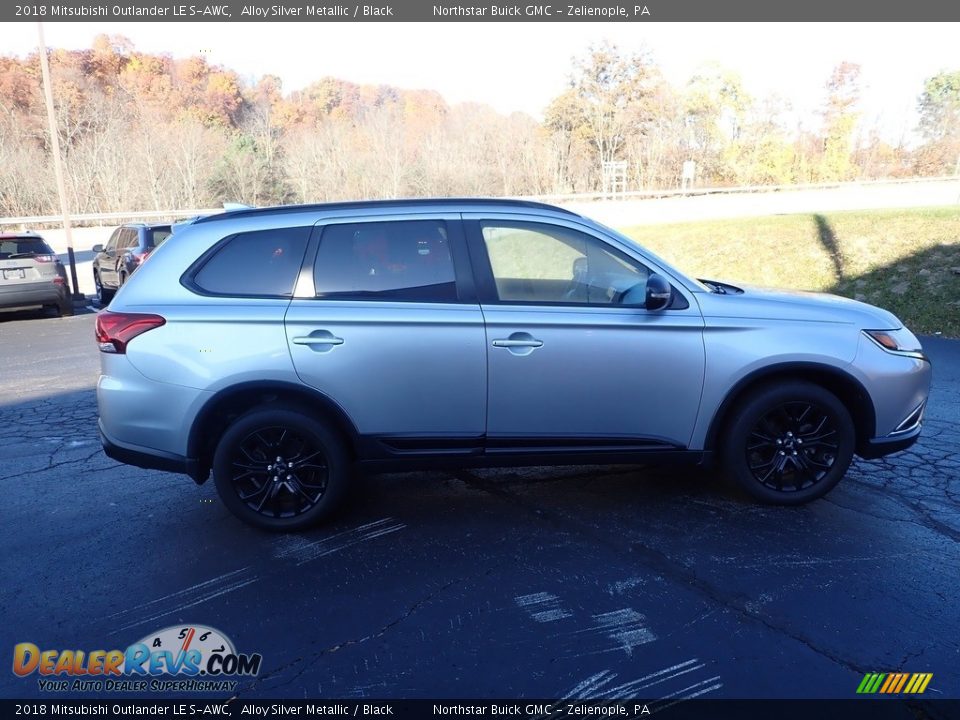 2018 Mitsubishi Outlander LE S-AWC Alloy Silver Metallic / Black Photo #8