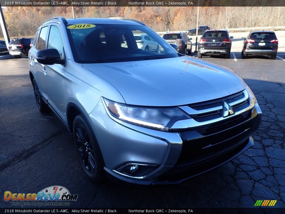 2018 Mitsubishi Outlander LE S-AWC Alloy Silver Metallic / Black Photo #10