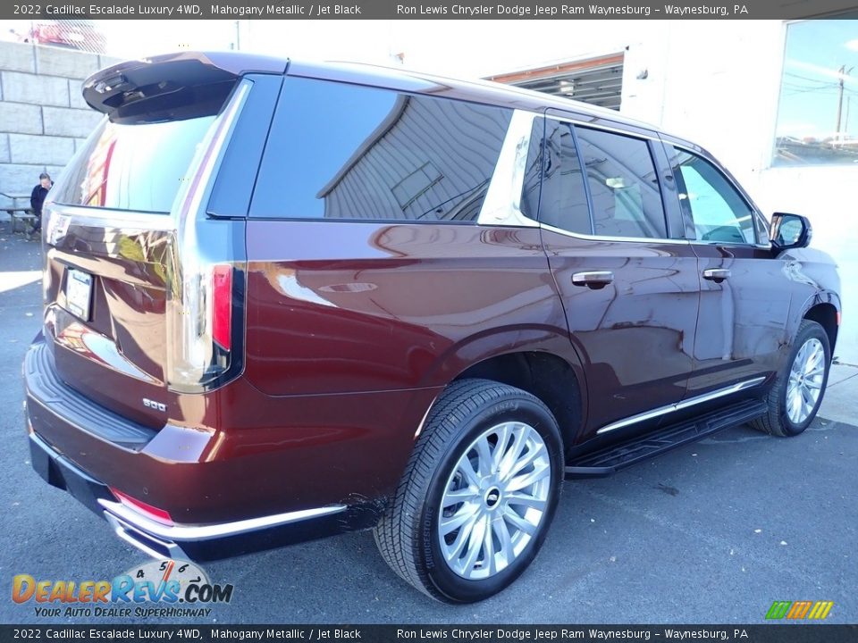 2022 Cadillac Escalade Luxury 4WD Mahogany Metallic / Jet Black Photo #3