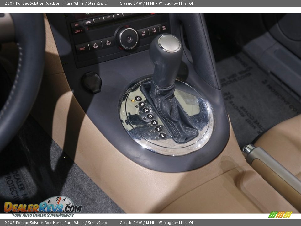 2007 Pontiac Solstice Roadster Shifter Photo #11