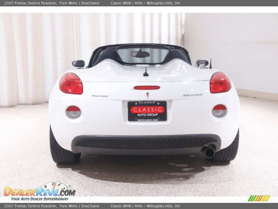 2007 Pontiac Solstice Roadster Pure White / Steel/Sand Photo #16