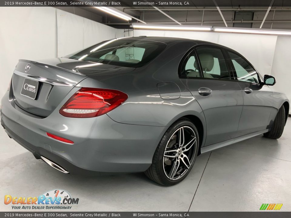 2019 Mercedes-Benz E 300 Sedan Selenite Grey Metallic / Black Photo #5