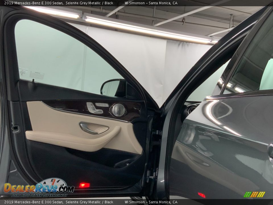 2019 Mercedes-Benz E 300 Sedan Selenite Grey Metallic / Black Photo #20