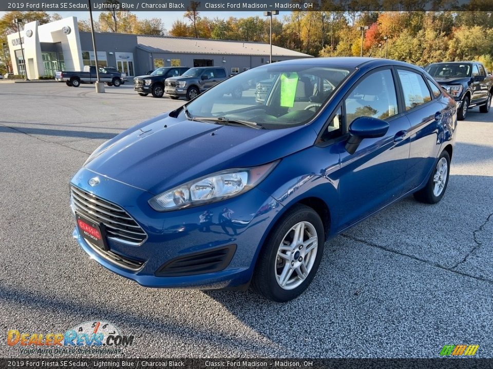 2019 Ford Fiesta SE Sedan Lightning Blue / Charcoal Black Photo #1