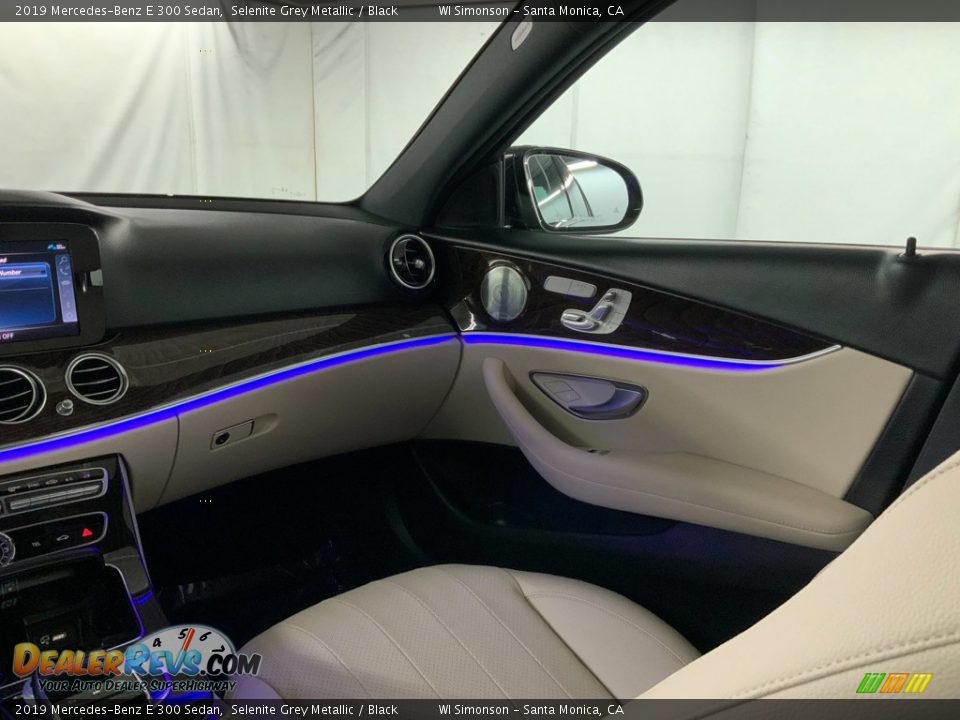 2019 Mercedes-Benz E 300 Sedan Selenite Grey Metallic / Black Photo #27