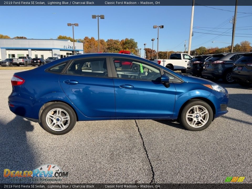 2019 Ford Fiesta SE Sedan Lightning Blue / Charcoal Black Photo #6