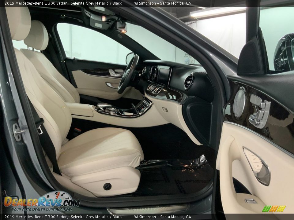 2019 Mercedes-Benz E 300 Sedan Selenite Grey Metallic / Black Photo #32