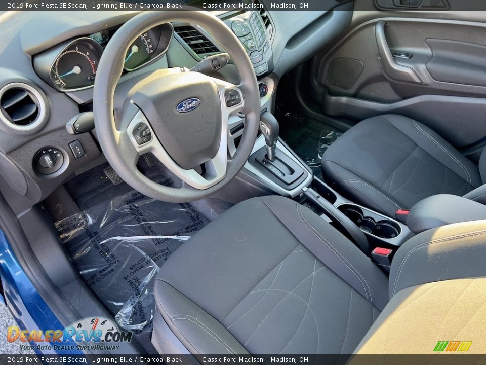 2019 Ford Fiesta SE Sedan Lightning Blue / Charcoal Black Photo #14