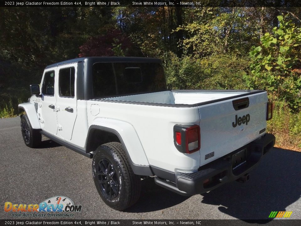 2023 Jeep Gladiator Freedom Edition 4x4 Bright White / Black Photo #9