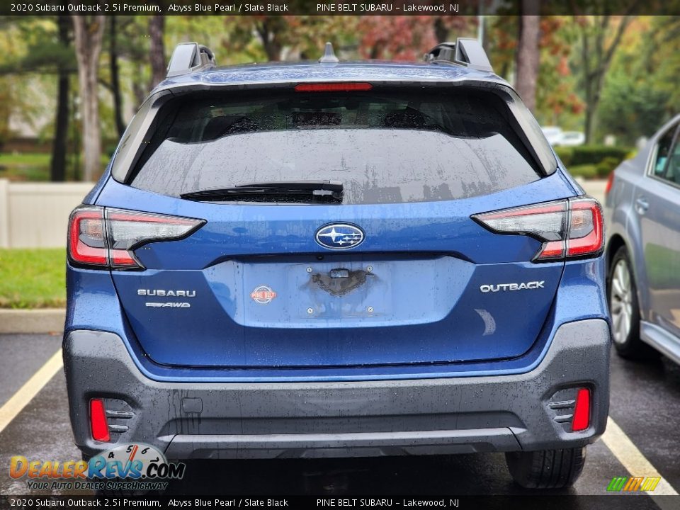 2020 Subaru Outback 2.5i Premium Abyss Blue Pearl / Slate Black Photo #7