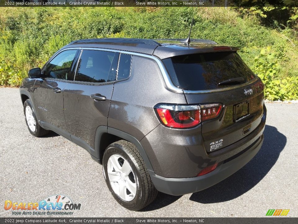 2022 Jeep Compass Latitude 4x4 Granite Crystal Metallic / Black Photo #8