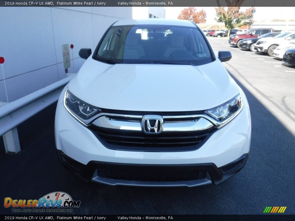 2019 Honda CR-V LX AWD Platinum White Pearl / Ivory Photo #4