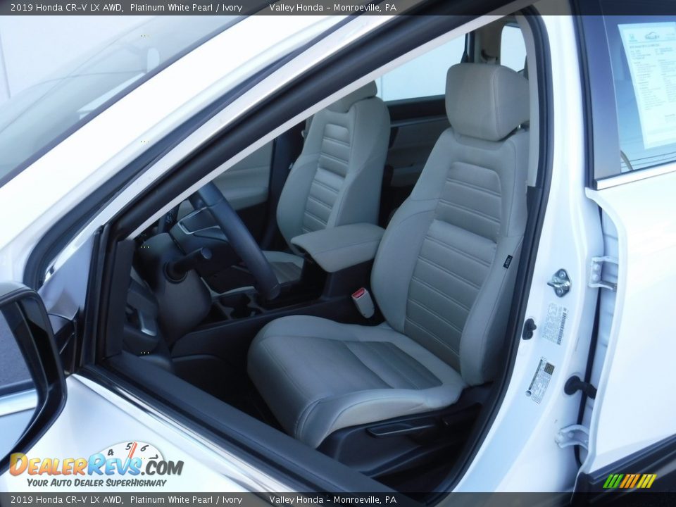 2019 Honda CR-V LX AWD Platinum White Pearl / Ivory Photo #13