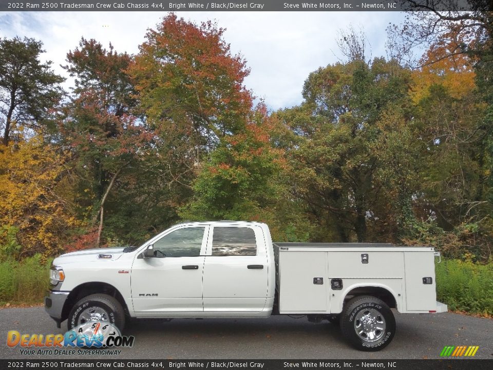 2022 Ram 2500 Tradesman Crew Cab Chassis 4x4 Bright White / Black/Diesel Gray Photo #1