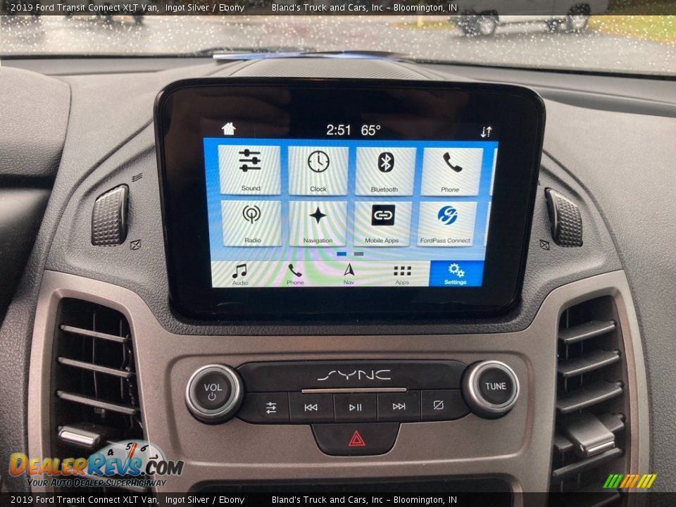 Controls of 2019 Ford Transit Connect XLT Van Photo #21