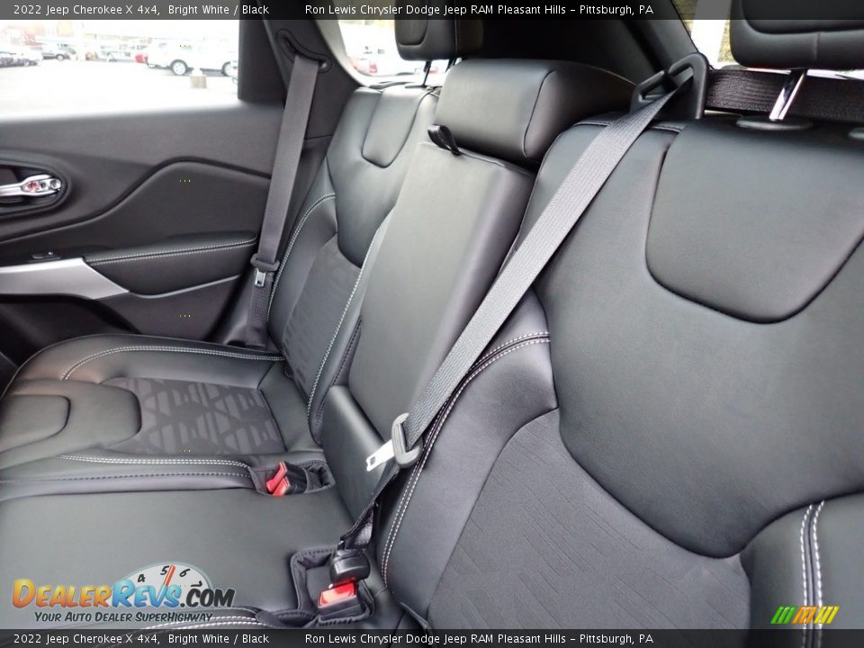 2022 Jeep Cherokee X 4x4 Bright White / Black Photo #12