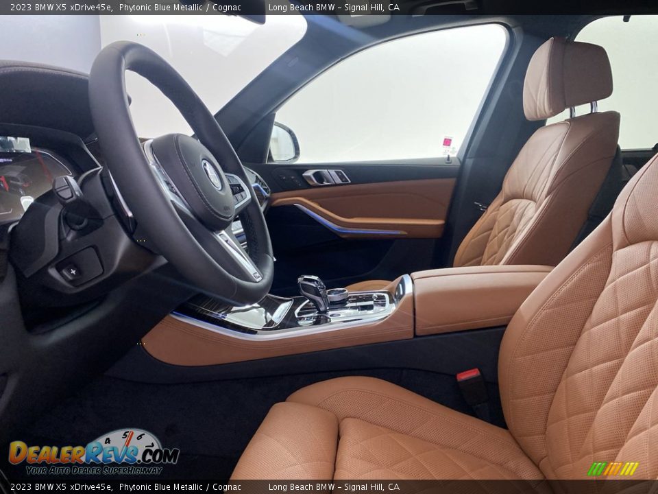 Front Seat of 2023 BMW X5 xDrive45e Photo #13